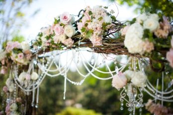 floral-wedding-arch
